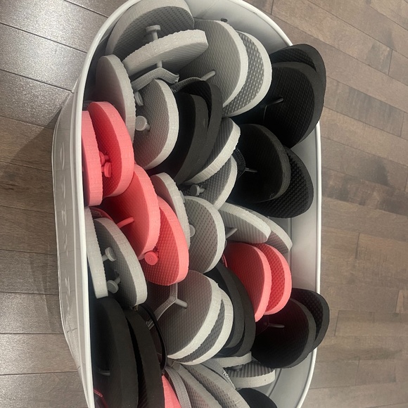 WEDDING Flip Flops 20 pairs - Picture 1 of 2